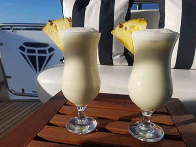 Cocktails on board Black Diamond