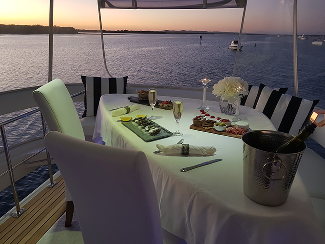 VIP Celebrity Escape package table setting at dusk