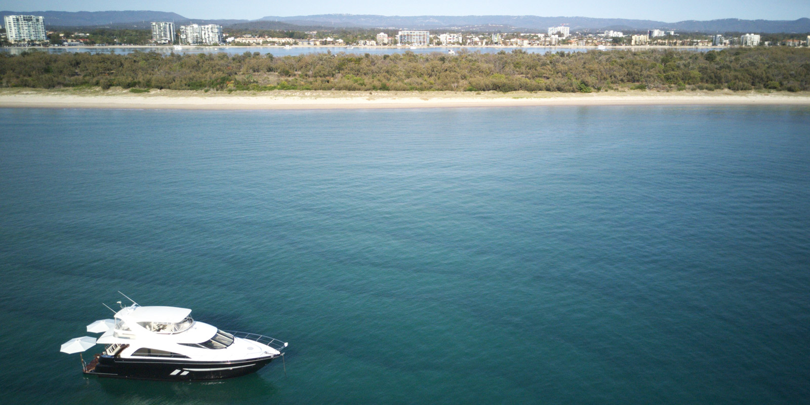 Luxury Yacht Holidays Black Diamond Hamper Escape